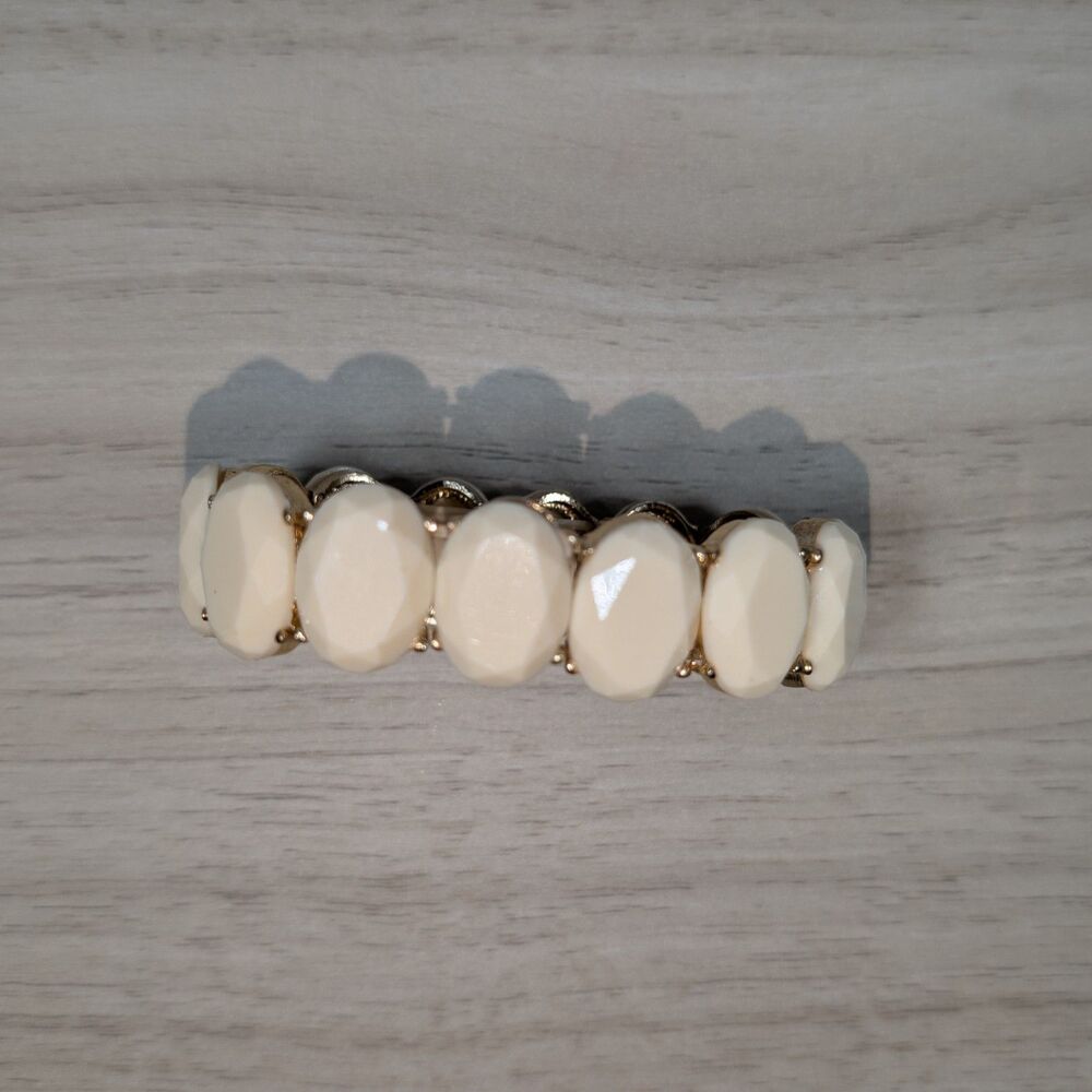 Vintage Ivory Tone Faceted Stone Link Bracelet Gold Tone Stretch